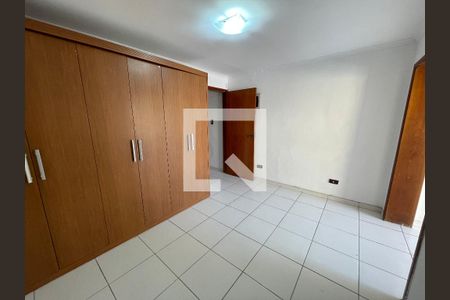 Quarto 1 de casa para alugar com 2 quartos, 120m² em Vila Universitaria, São Paulo