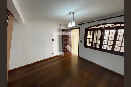 Sala de casa para alugar com 2 quartos, 120m² em Vila Universitaria, São Paulo