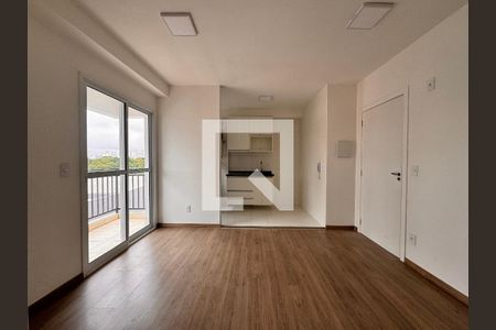 Sala de apartamento para alugar com 2 quartos, 54m² em Vila Metalúrgica, Santo André