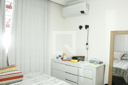 Quarto 2 de apartamento à venda com 2 quartos, 155m² em Goiânia, Belo Horizonte