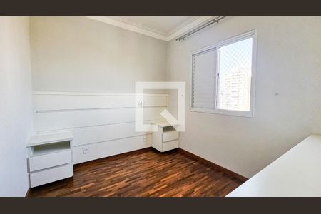 Suite de apartamento para alugar com 2 quartos, 107m² em Jardim Taquaral, São Paulo