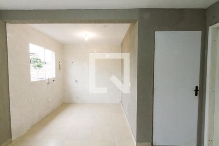 Sala/Cozinha de apartamento para alugar com 1 quarto, 25m² em Pilarzinho, Curitiba