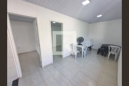 Casa à venda com 2 quartos, 170m² em Olaria, Rio de Janeiro