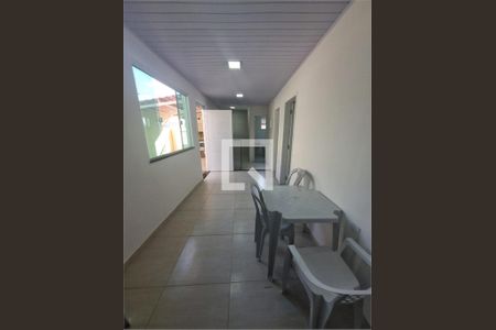 Casa à venda com 2 quartos, 170m² em Olaria, Rio de Janeiro