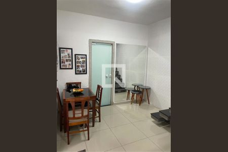 Casa à venda com 2 quartos, 91m² em Olaria, Rio de Janeiro