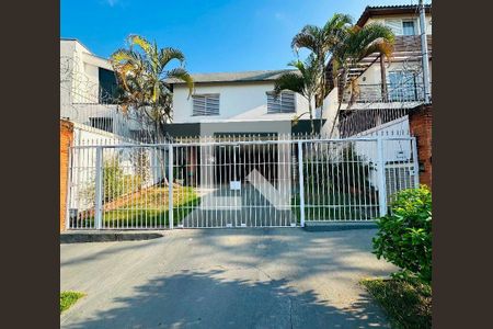 Casa à venda com 3 quartos, 333m² em Vila Romana, São Paulo