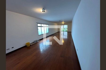 Casa à venda com 3 quartos, 333m² em Vila Romana, São Paulo