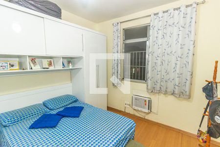 Quarto 1 de apartamento à venda com 3 quartos, 73m² em Cordovil, Rio de Janeiro