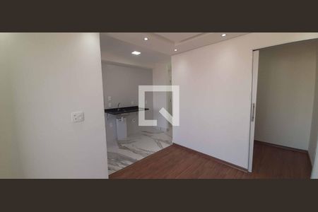 Sala de apartamento para alugar com 3 quartos, 48m² em Centro, Osasco