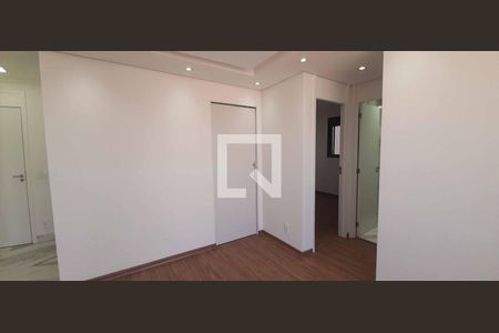 Sala de apartamento para alugar com 3 quartos, 48m² em Centro, Osasco