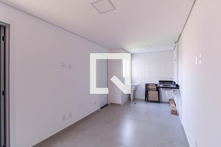 Apartamento para alugar com 1 quarto, 28m² em Vila Invernada, São Paulo