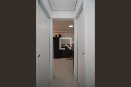 Corredor de apartamento à venda com 2 quartos, 38m² em Piqueri, São Paulo