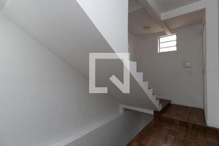 Escada de casa à venda com 4 quartos, 200m² em Jardim Andaraí, São Paulo