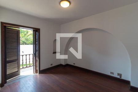 Casa para alugar com 570m², 4 quartos e 4 vagas Casa para alugar com 570m², 4 quartos e 4 vagasQuarto 3