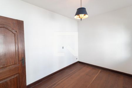 Casa para alugar com 570m², 4 quartos e 4 vagas Casa para alugar com 570m², 4 quartos e 4 vagasSala de Tv