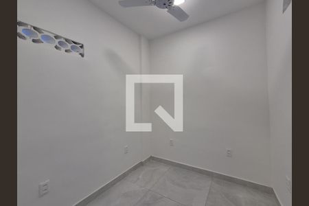 Quarto 1 de apartamento para alugar com 2 quartos, 50m² em Recreio dos Bandeirantes, Rio de Janeiro