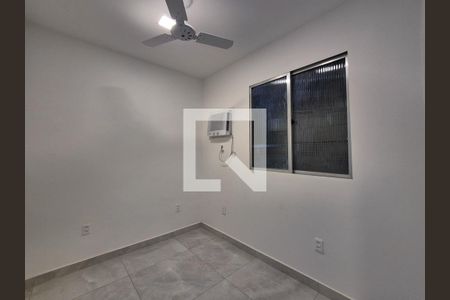 Quarto 2 de apartamento para alugar com 2 quartos, 50m² em Recreio dos Bandeirantes, Rio de Janeiro