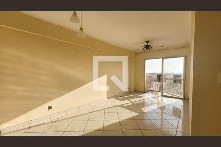 Sala de apartamento para alugar com 2 quartos, 70m² em Ponte Preta, Campinas