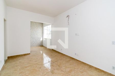 Sala de apartamento à venda com 2 quartos, 67m² em Olaria, Rio de Janeiro