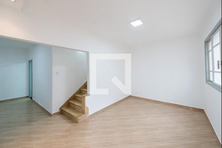 Sala de casa para alugar com 3 quartos, 112m² em Aparecida, Santos