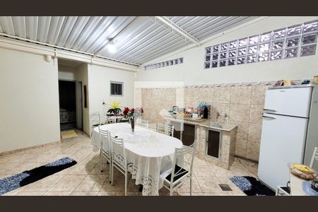 Sala de Jantar de casa à venda com 4 quartos, 100m² em Taquaral, Campinas