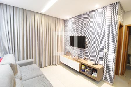 Sala de apartamento para alugar com 2 quartos, 60m² em Nova Uberlândia, Uberlândia