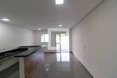 Sala de casa para alugar com 2 quartos, 75m² em Parque Jambeiro, Campinas