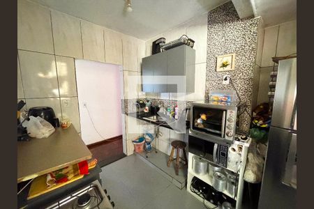 Cozinha de apartamento à venda com 3 quartos, 62m² em Vera Cruz, Contagem