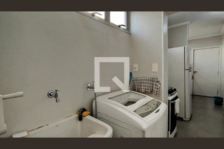 Apartamento à venda com 98m², 2 quartos e 1 vaga Apartamento à venda com 98m², 2 quartos e 1 vagaÁrea de Serviço