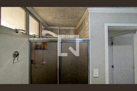 Apartamento à venda com 98m², 2 quartos e 1 vaga Apartamento à venda com 98m², 2 quartos e 1 vagaBanheiro Social