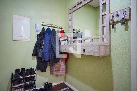 Hall de entrada de apartamento à venda com 2 quartos, 54m² em Bom Fim, Porto Alegre