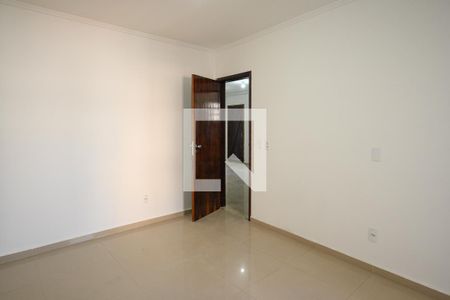 Quarto 2 de casa para alugar com 3 quartos, 100m² em Vila Brasilina, São Paulo