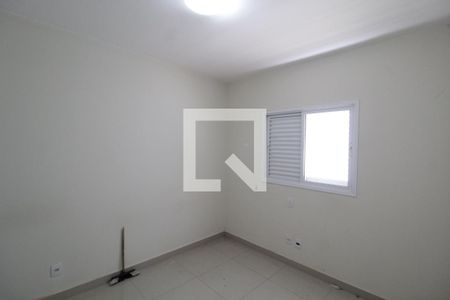 Quarto 1 de apartamento para alugar com 3 quartos, 90m² em Santa Mônica, Uberlândia