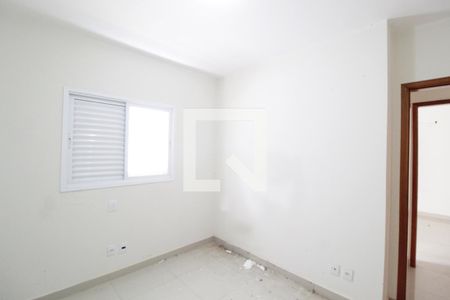 Quarto 1 de apartamento para alugar com 3 quartos, 90m² em Santa Mônica, Uberlândia