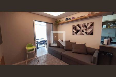 Sala de apartamento à venda com 3 quartos, 83m² em Continental, Osasco