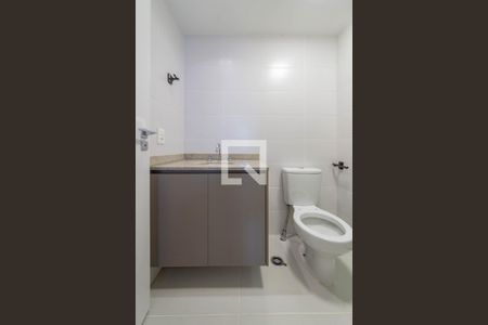 Banheiro de apartamento para alugar com 1 quarto, 32m² em Vila Gumercindo, São Paulo