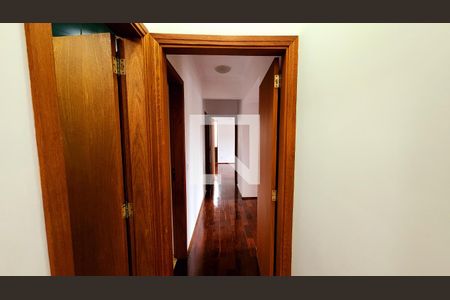 Corredor de apartamento à venda com 4 quartos, 169m² em Vila Rica, Jundiaí