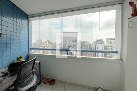 Sacada de apartamento à venda com 1 quarto, 42m² em Alto de Pinheiros, São Paulo