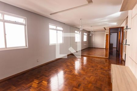 Sala de apartamento para alugar com 3 quartos, 106m² em Serra, Belo Horizonte