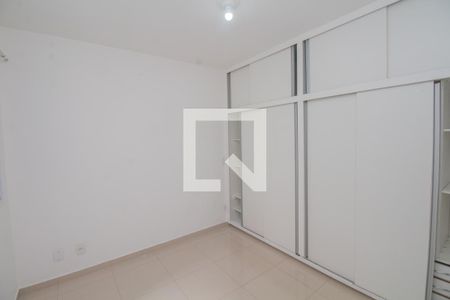 Suíte de apartamento à venda com 3 quartos, 70m² em Vila Ivone, São Paulo