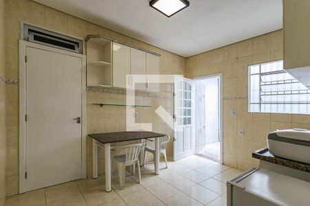 Cozinha de casa para alugar com 3 quartos, 190m² em Centro, Mogi das Cruzes