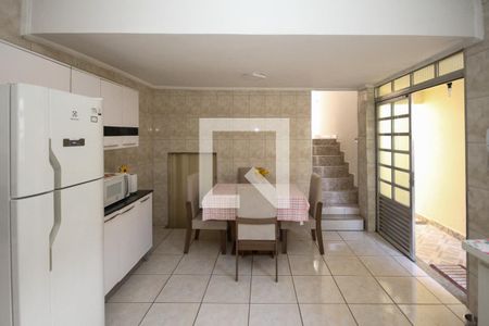 Cozinha de casa à venda com 1 quarto, 125m² em Parque Santa Madalena, São Paulo