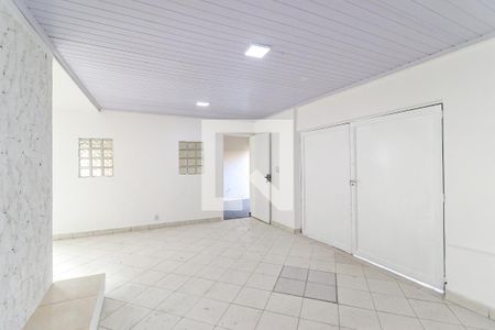 Sala 1 de casa para alugar com 2 quartos, 200m² em Campo Belo, São Paulo