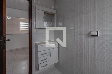 Banheiro Social de casa para alugar com 2 quartos, 70m² em Vila Moraes, São Paulo