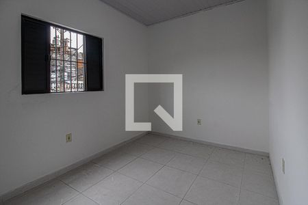 Quarto 2 de casa para alugar com 2 quartos, 70m² em Vila Moraes, São Paulo