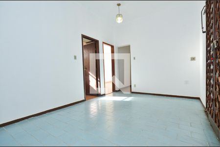 Sala jantar de casa à venda com 7 quartos, 200m² em Concórdia, Belo Horizonte