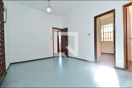 Sala jantar de casa à venda com 7 quartos, 200m² em Concórdia, Belo Horizonte