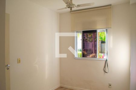 Quarto de apartamento à venda com 1 quarto, 42m² em Cavalhada, Porto Alegre