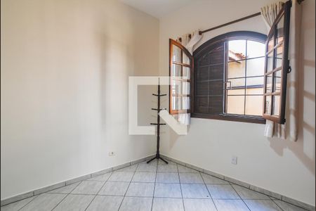 quarto 1 de casa à venda com 3 quartos, 180m² em Vila Floresta, Santo André