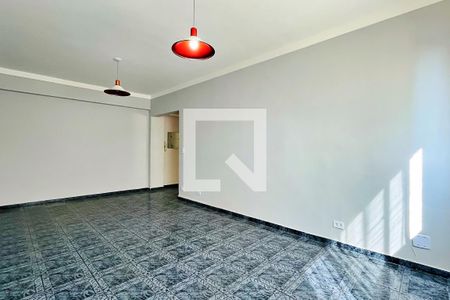 Sala de apartamento para alugar com 2 quartos, 70m² em Picanço, Guarulhos